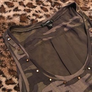 ❣️LAST CHANCE SALE❣️Express tank top